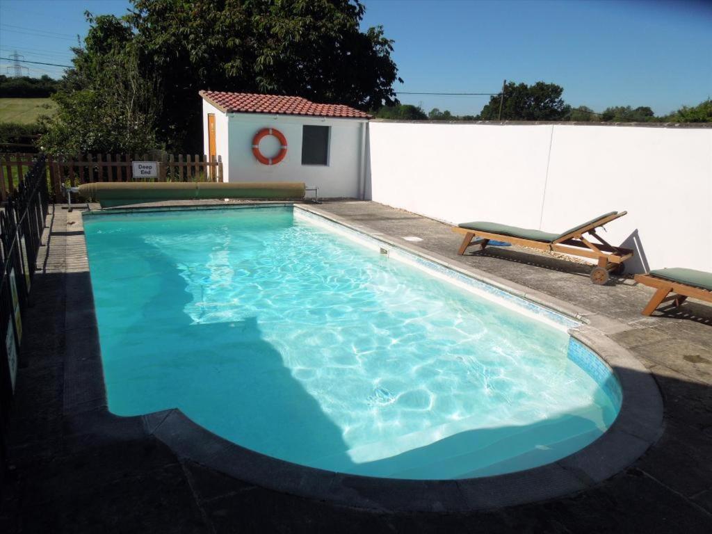 Beautiful 2 Bedroom Guest House With Private Pool In Lacock, Wiltshire Zewnętrze zdjęcie